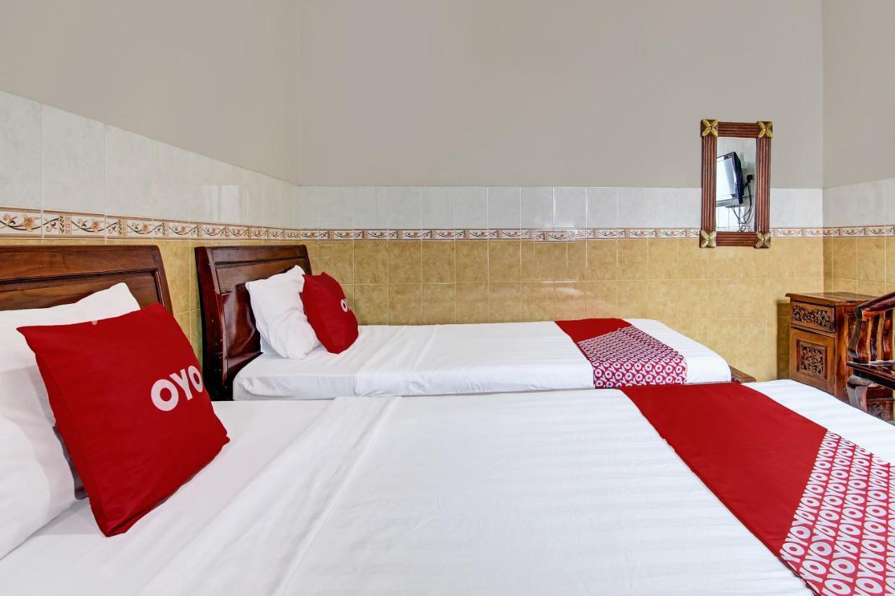 Oyo 91785 Hotel Srikandi Kalasan Tanjungtirto Zewnętrze zdjęcie