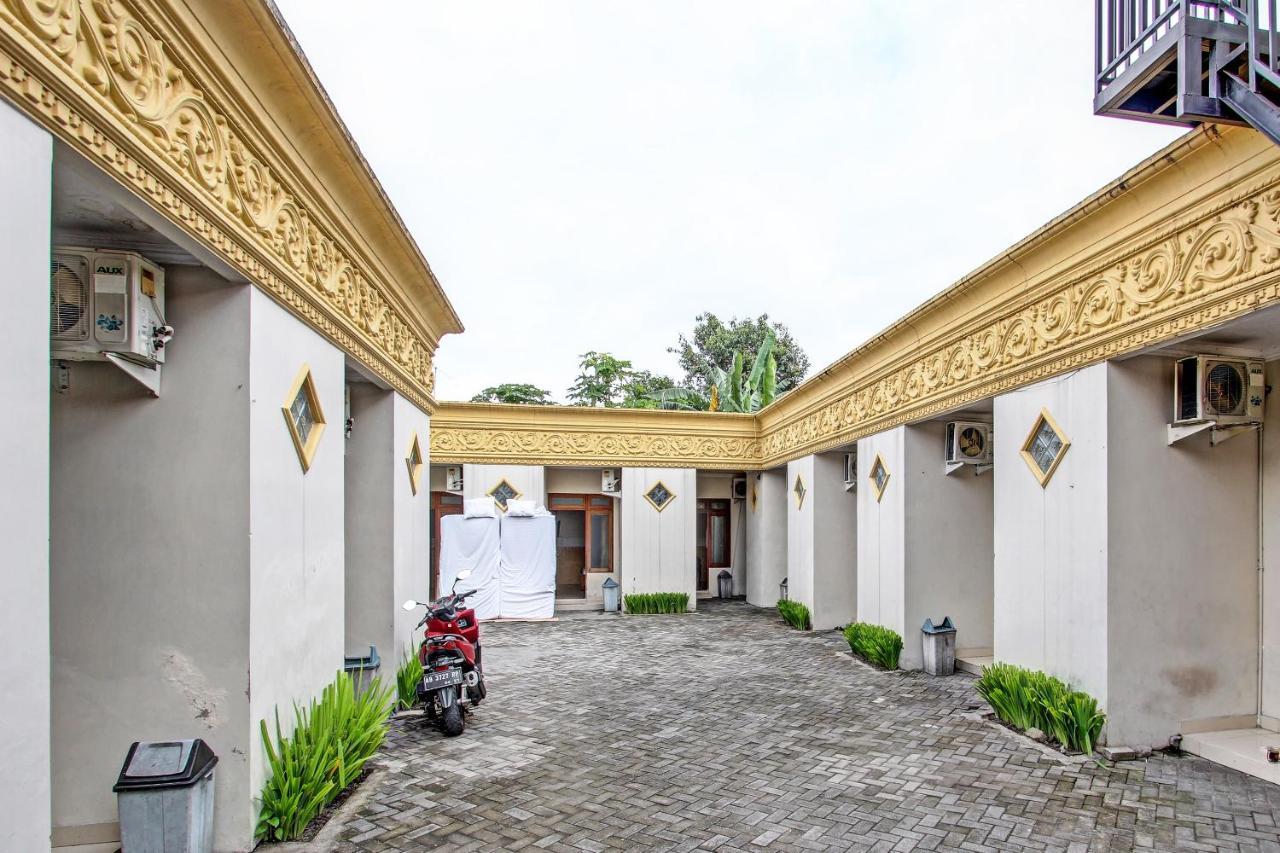 Oyo 91785 Hotel Srikandi Kalasan Tanjungtirto Zewnętrze zdjęcie