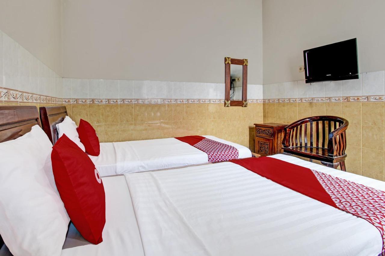 Oyo 91785 Hotel Srikandi Kalasan Tanjungtirto Zewnętrze zdjęcie
